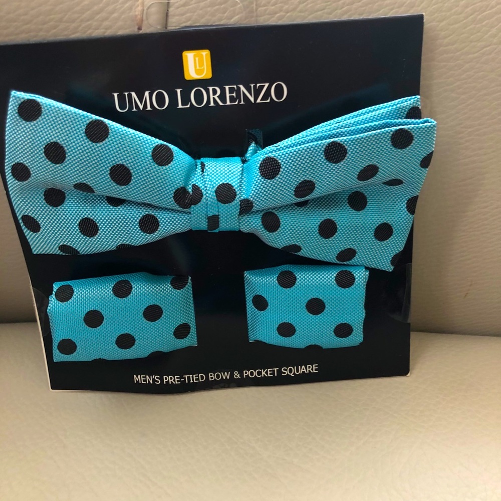 Men pre tied bow tie and pocket square - Picture 4 of 4